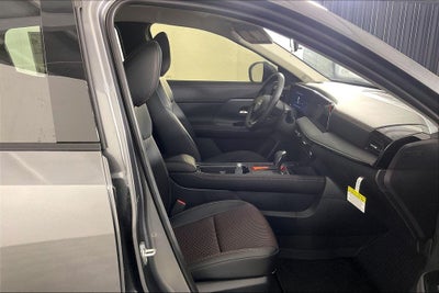 2027 Nissan Kicks SR