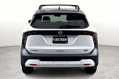2026 Nissan Kicks SR