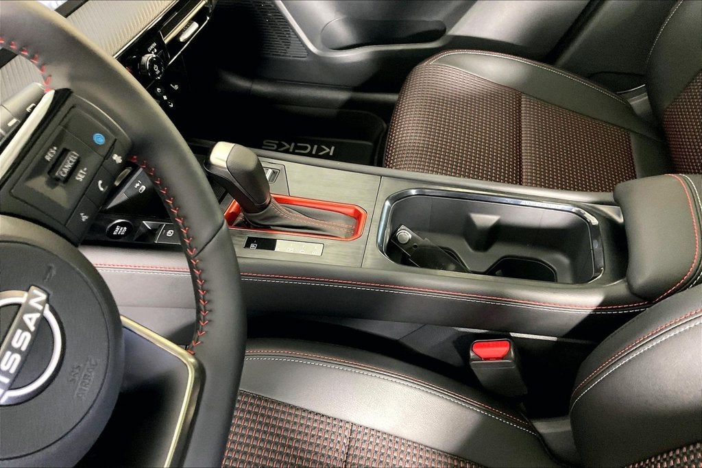 2027 Nissan Kicks SR