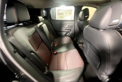2027 Nissan Kicks SR