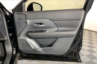 2027 Nissan Kicks SR