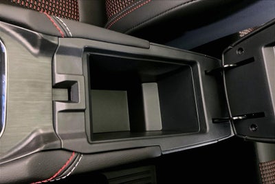 2027 Nissan Kicks SR