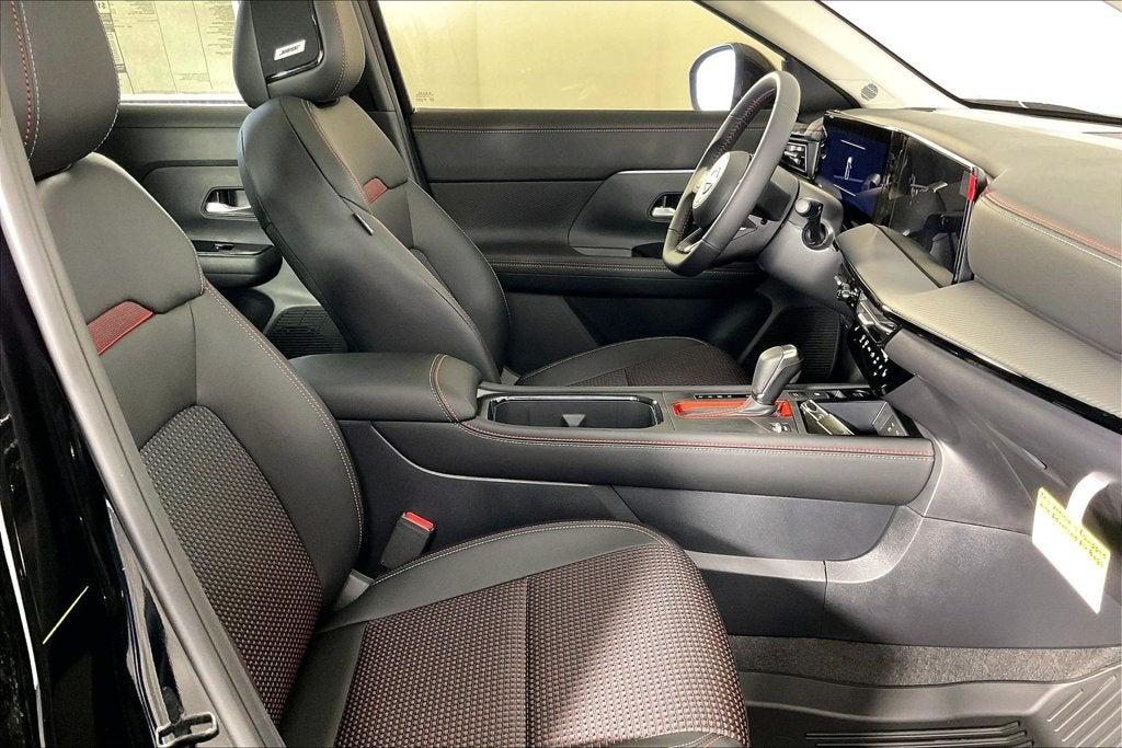 2027 Nissan Kicks SR
