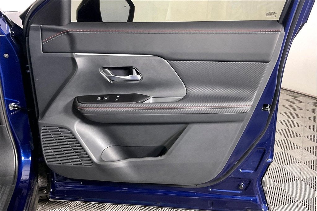 2027 Nissan Kicks SR