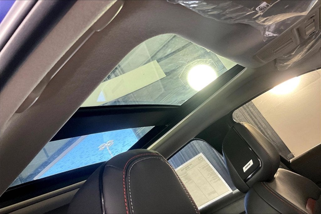 2027 Nissan Kicks SR
