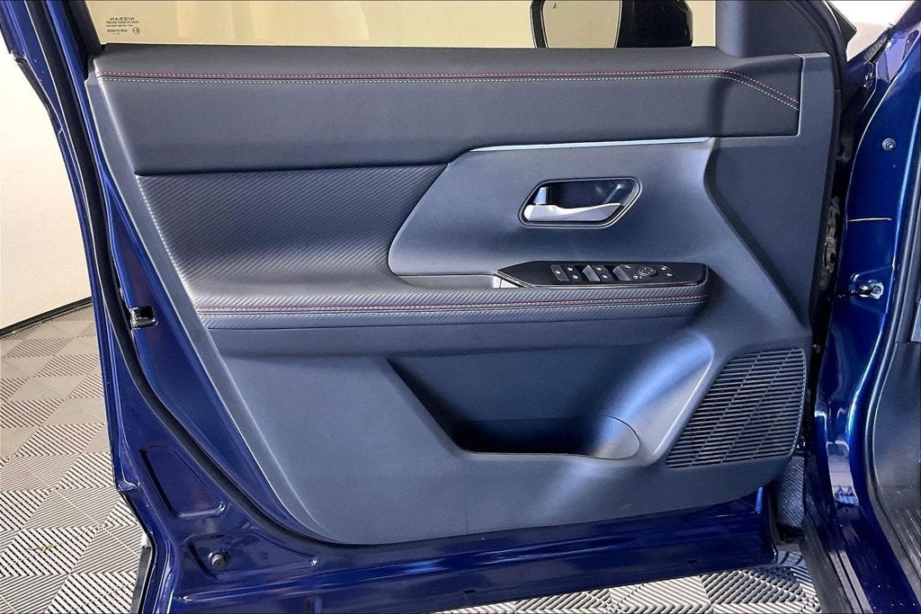 2027 Nissan Kicks SR