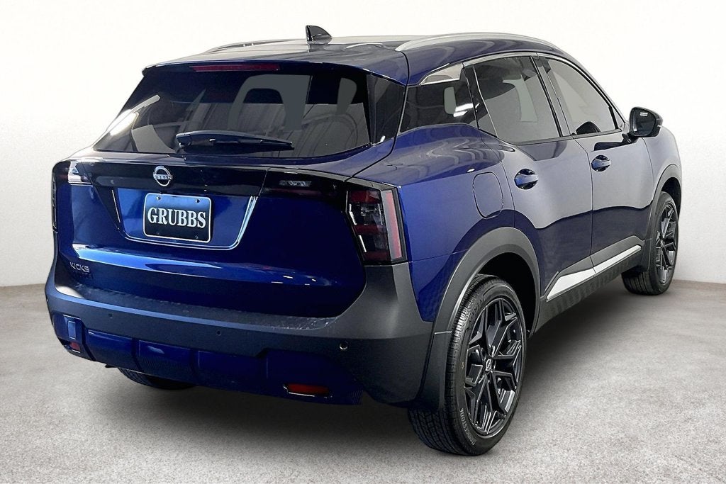 2027 Nissan Kicks SR