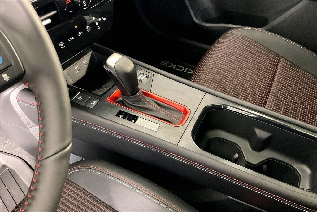 2027 Nissan Kicks SR