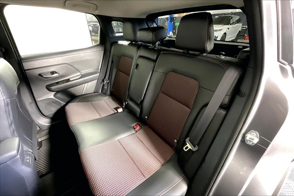 2027 Nissan Kicks SR