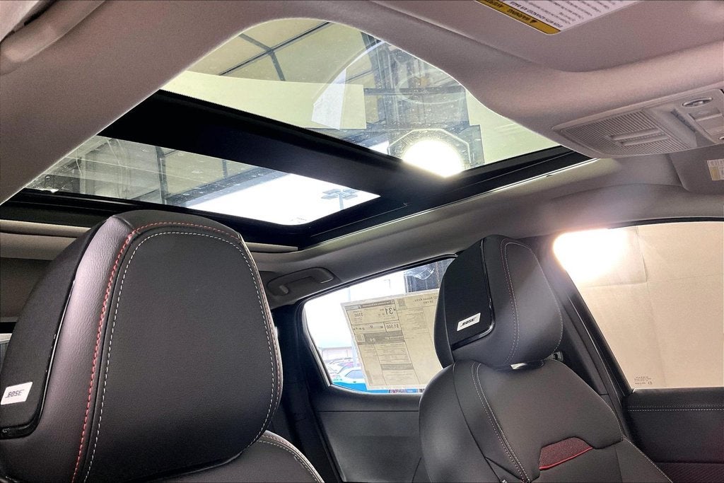 2027 Nissan Kicks SR