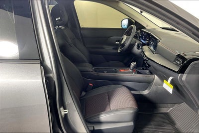 2027 Nissan Kicks SR