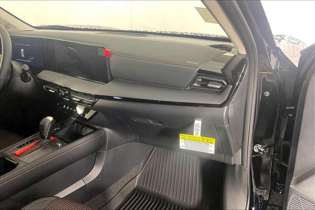 2027 Nissan Kicks SR