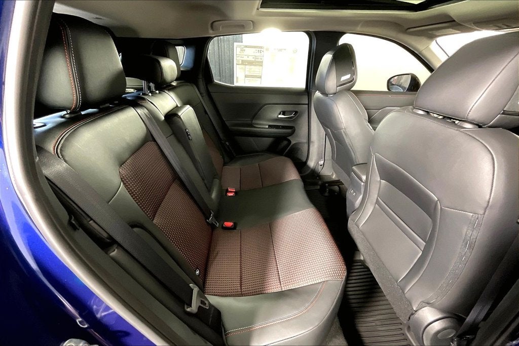 2027 Nissan Kicks SR