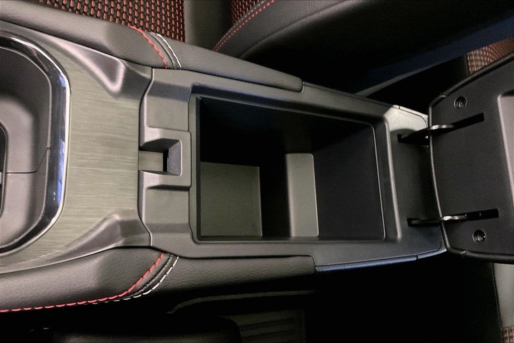 2027 Nissan Kicks SR