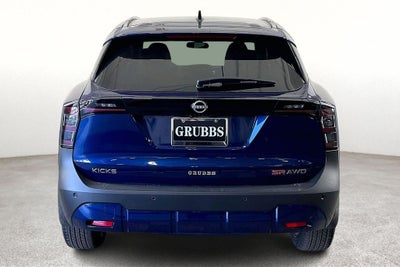 2026 Nissan Kicks SR