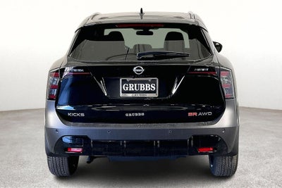 2026 Nissan Kicks SR