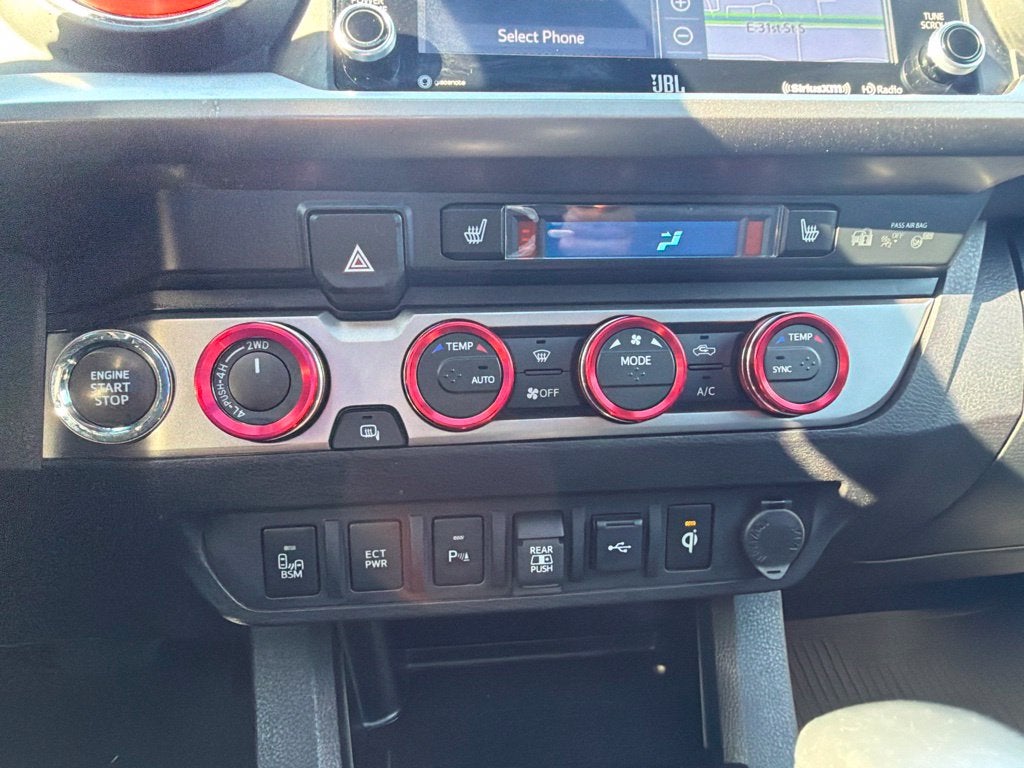 2022 Toyota Tacoma Limited V6