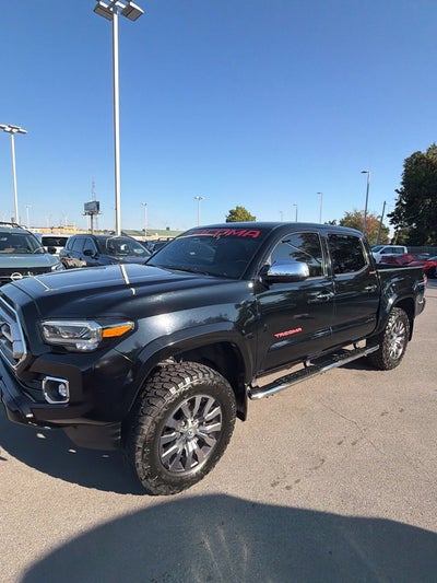 2022 Toyota Tacoma Limited V6