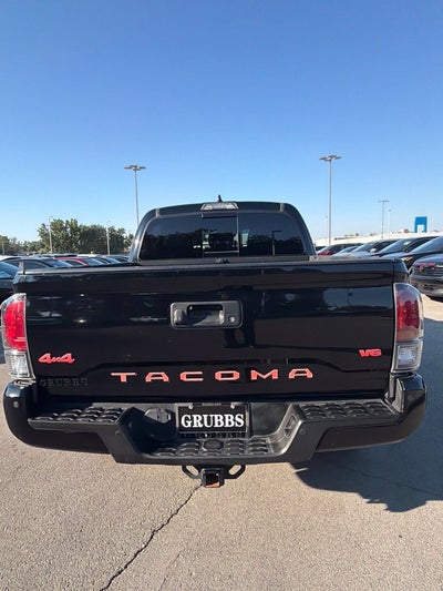 2022 Toyota Tacoma Limited V6