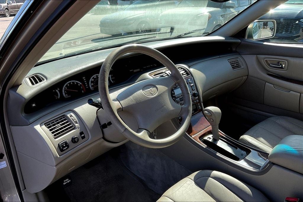 2000 Toyota Avalon XL