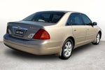 2000 Toyota Avalon XL