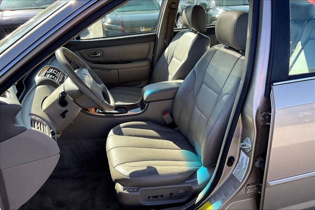 2000 Toyota Avalon XL