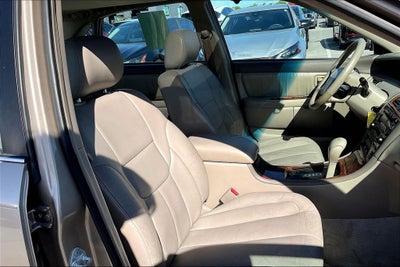 2000 Toyota Avalon XL