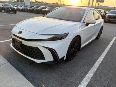 2025 Toyota Camry SE