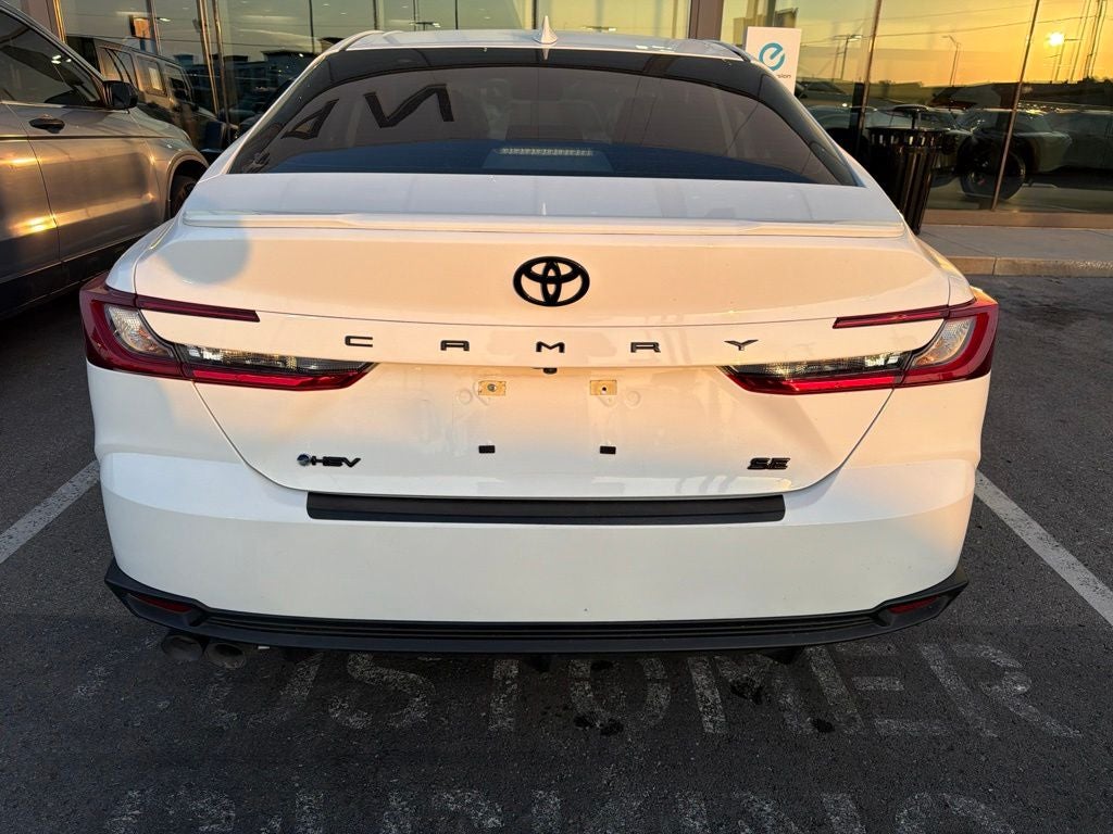 2025 Toyota Camry SE