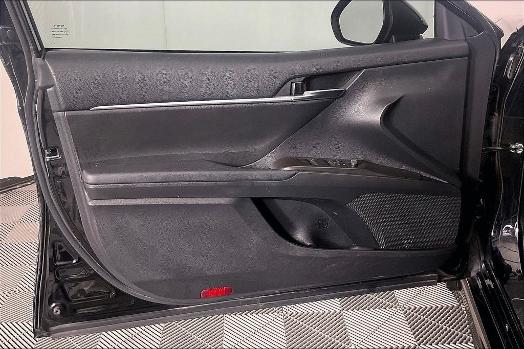 2023 Toyota Camry SE Nightshade