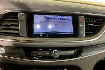 2022 Buick Enclave Essence