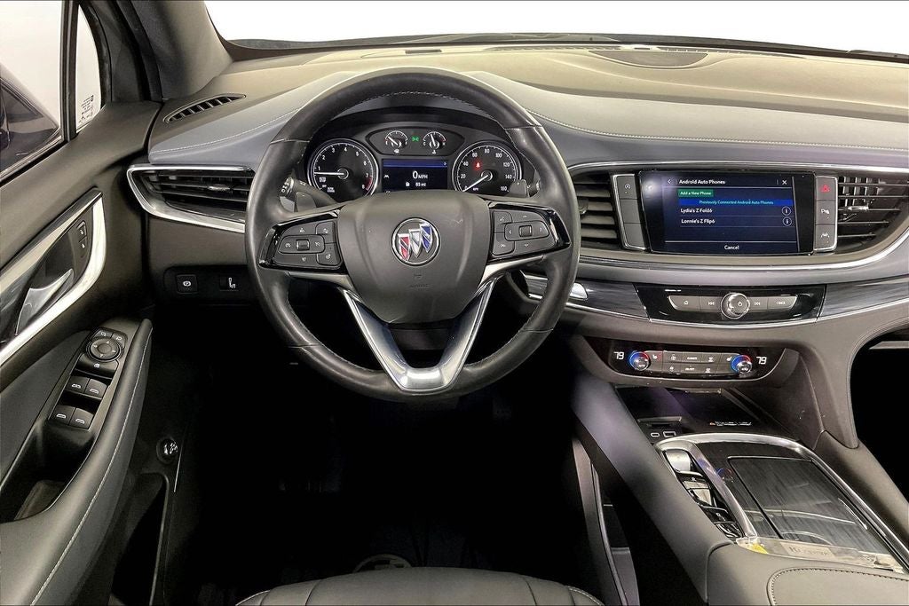 2022 Buick Enclave Essence