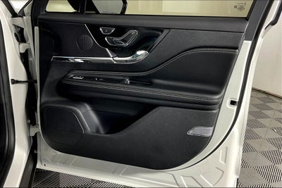 2026 Lincoln Corsair Premiere W/ Panoramic Sunroof