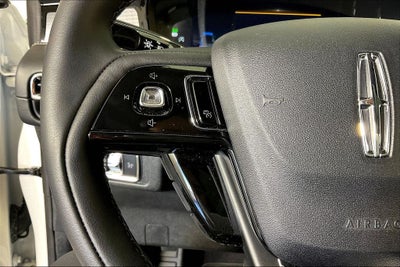 2026 Lincoln Corsair Premiere W/ Panoramic Sunroof