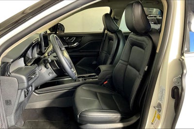 2026 Lincoln Corsair Premiere W/ Panoramic Sunroof