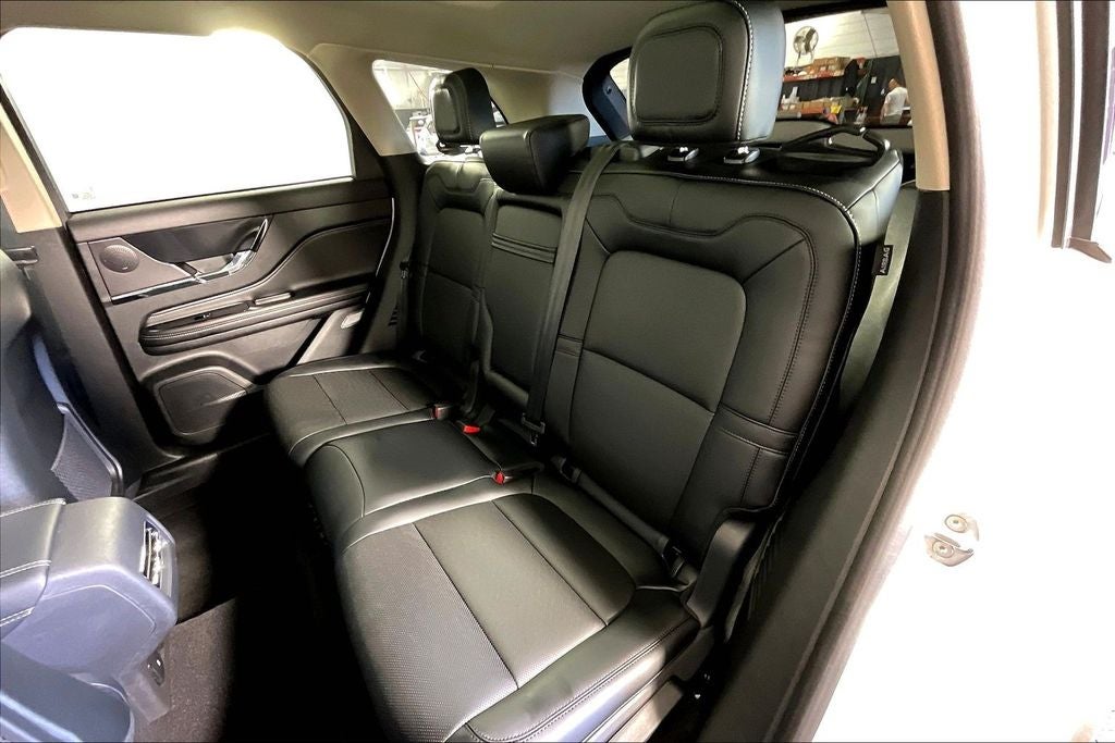 2026 Lincoln Corsair Premiere W/ Panoramic Sunroof