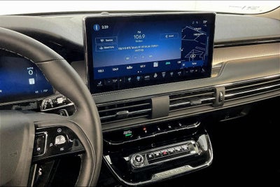 2026 Lincoln Corsair Premiere W/ Panoramic Sunroof