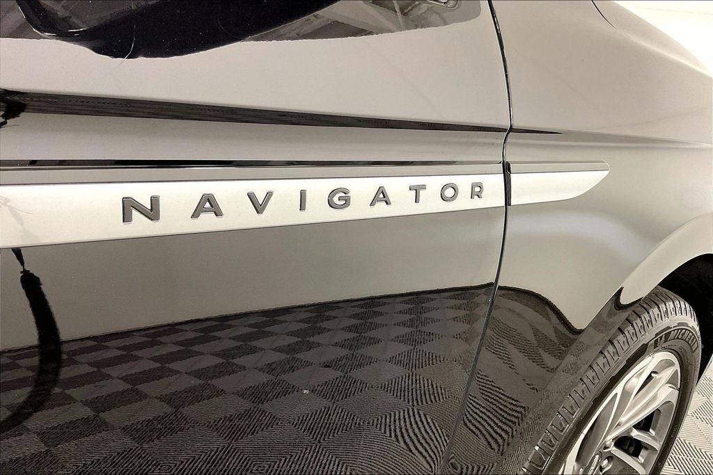 2025 Lincoln Navigator Reserve