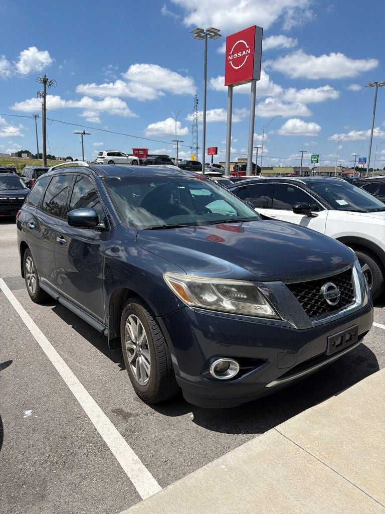 2015 Nissan Pathfinder SV