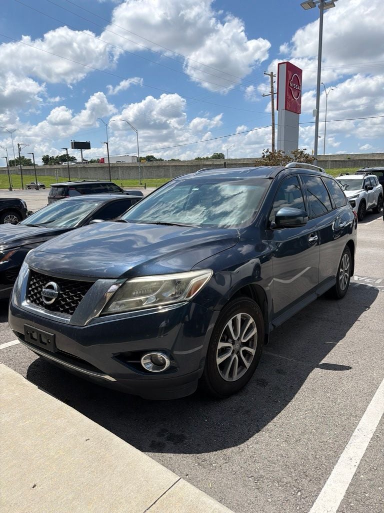 2015 Nissan Pathfinder SV