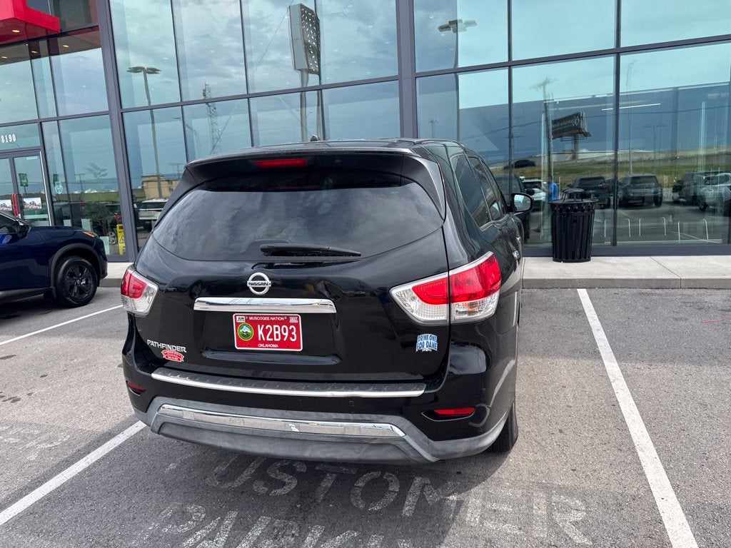 2014 Nissan Pathfinder S