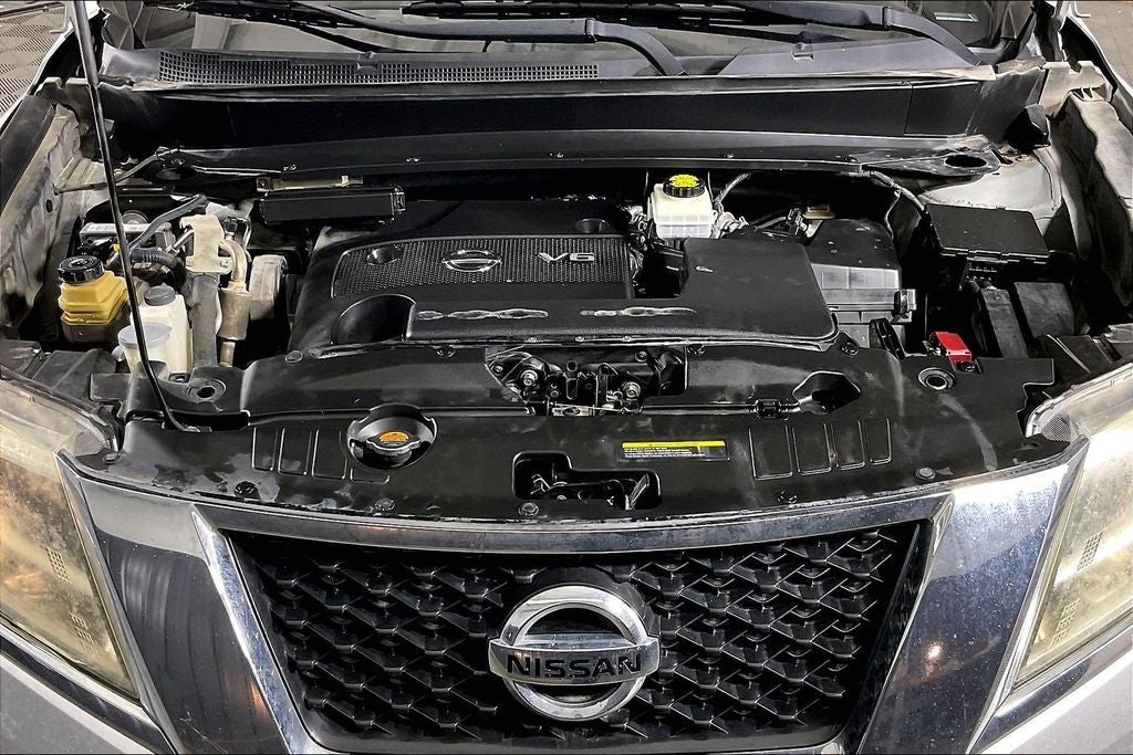 2015 Nissan Pathfinder SV