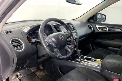 2015 Nissan Pathfinder SV