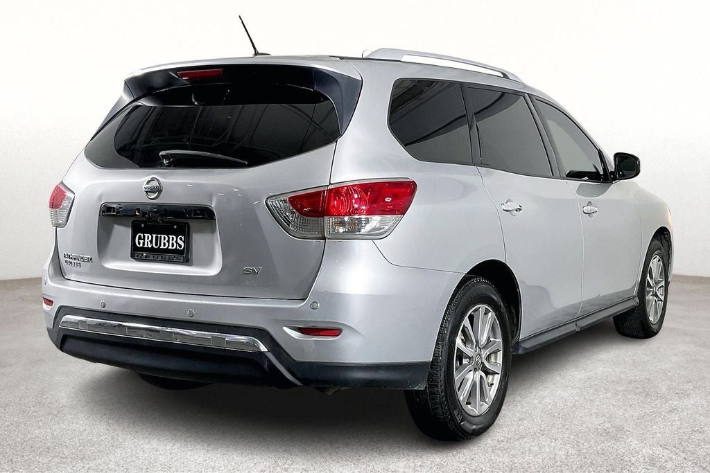 2015 Nissan Pathfinder SV