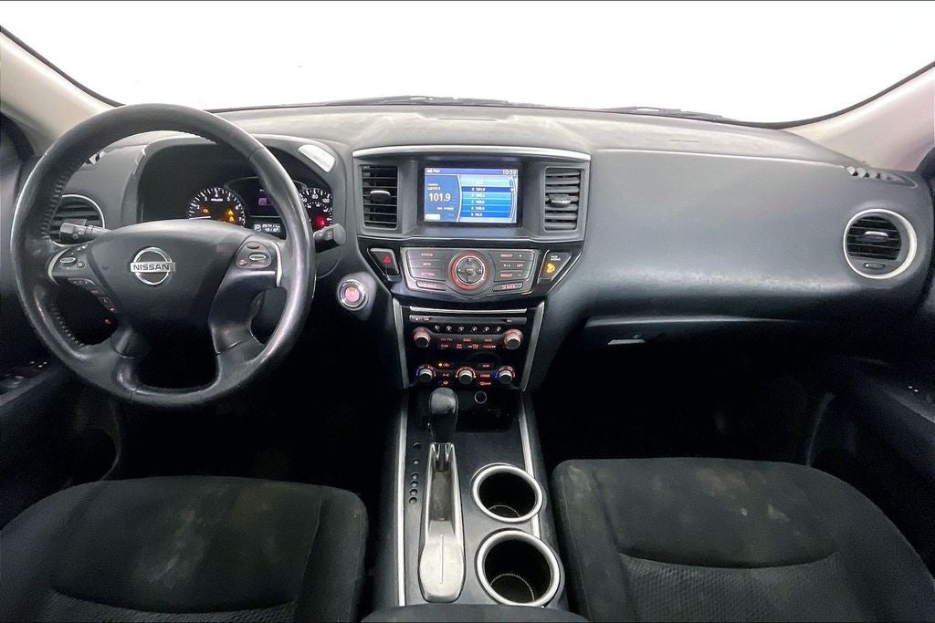 2015 Nissan Pathfinder SV