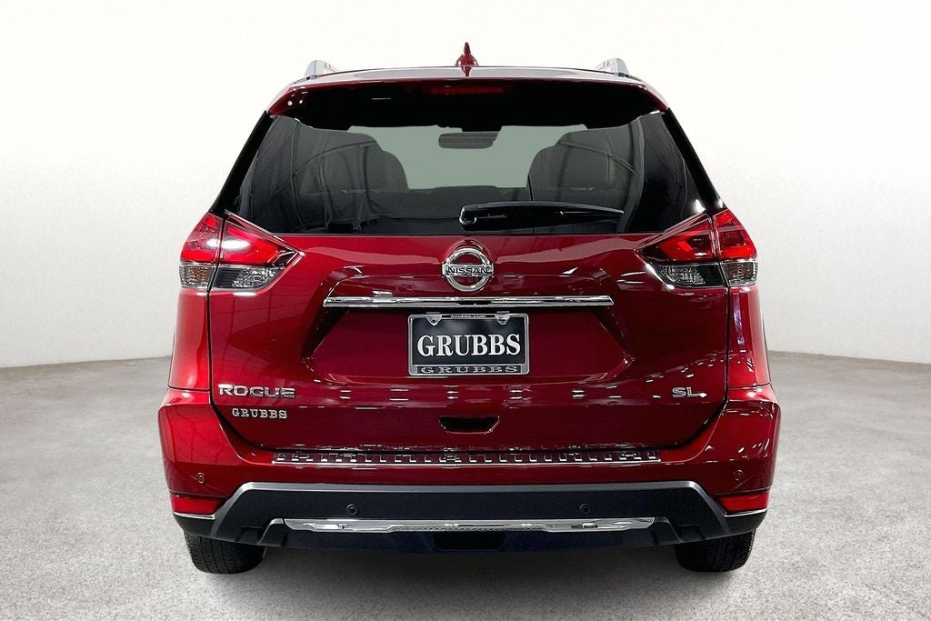 2020 Nissan Rogue SL