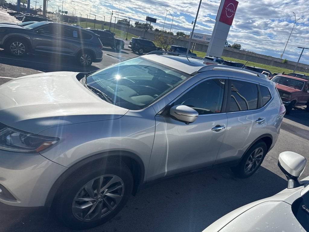 2015 Nissan Rogue SL