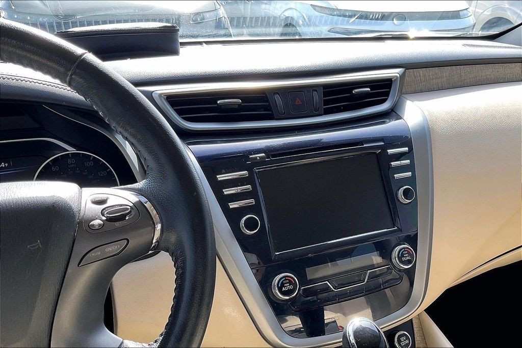 2023 Nissan Murano SL