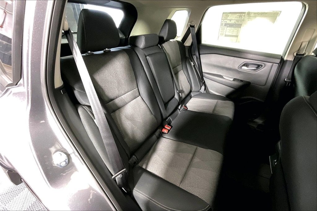2027 Nissan Rogue SV