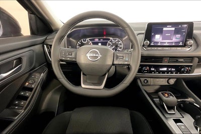2027 Nissan Rogue SV